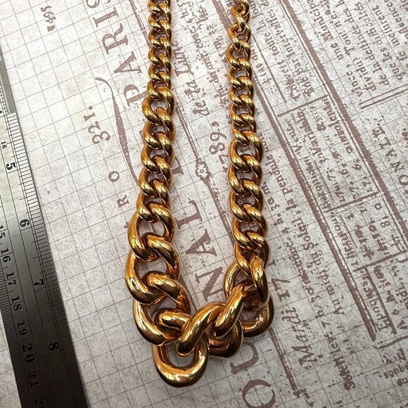 Elegant Bold Milor Bronze Italy Gold Overly Wide Graduated Chain Necklace - Picture 4 of 15